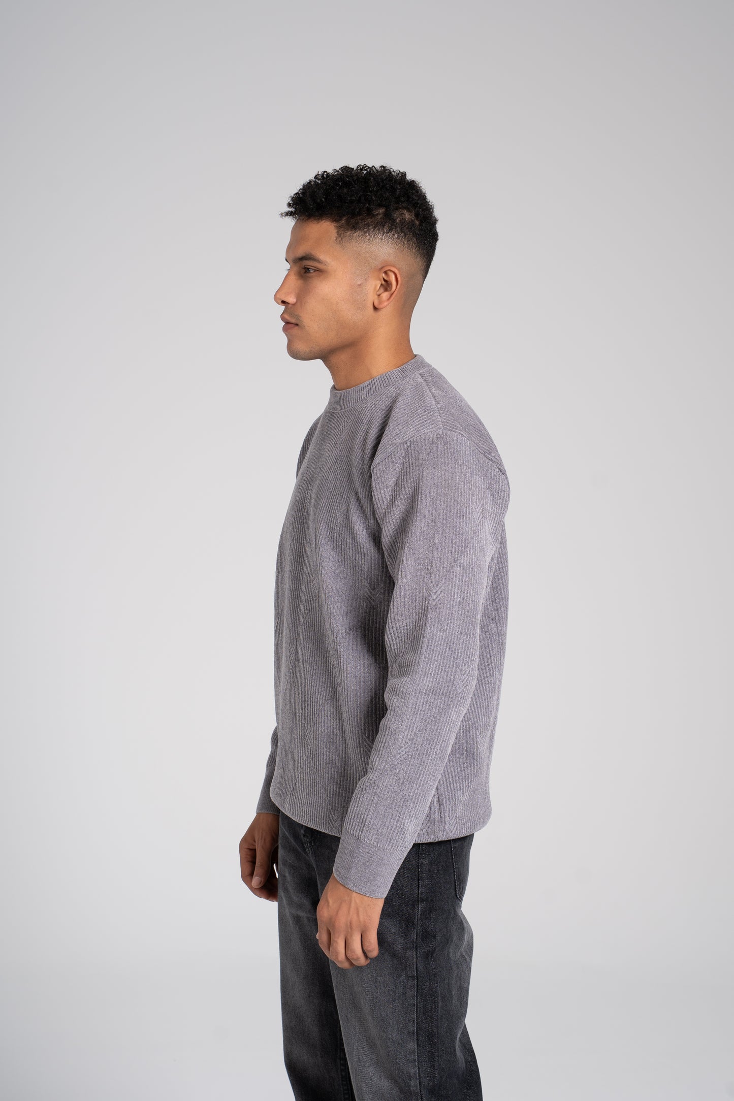 Ribbed Crew Neck Pullover - بلوفر مضلع برقبة دائرية