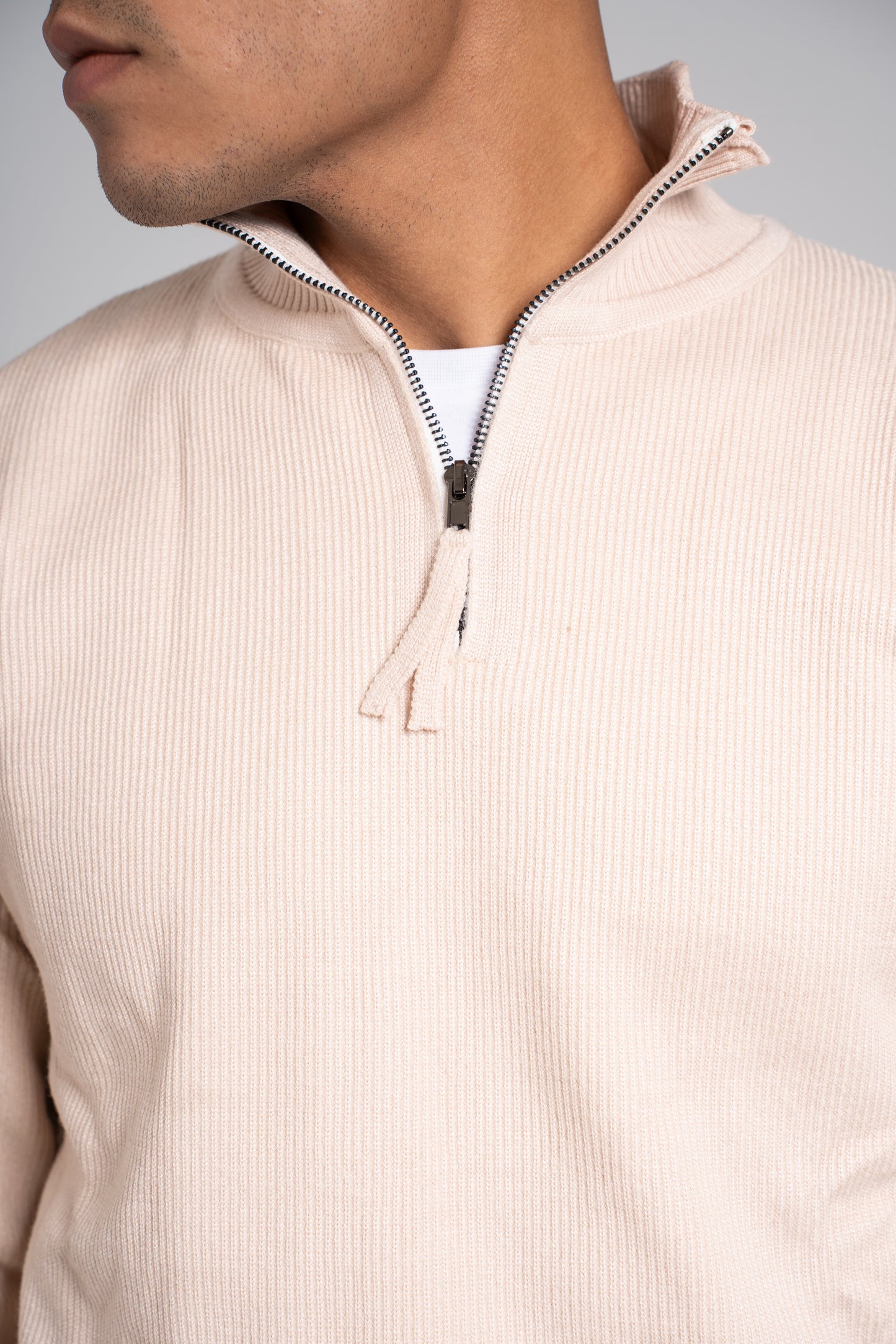 Ribbed Half Zipper Pullover - بلوفر مضلع بنصف سحاب