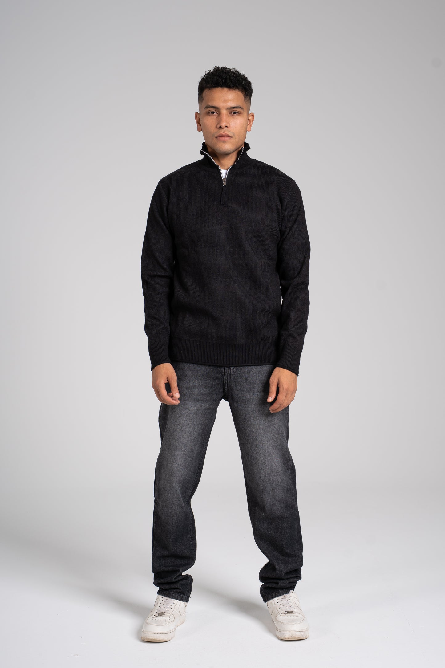 Ribbed Half Zipper Pullover - بلوفر مضلع بنصف سحاب