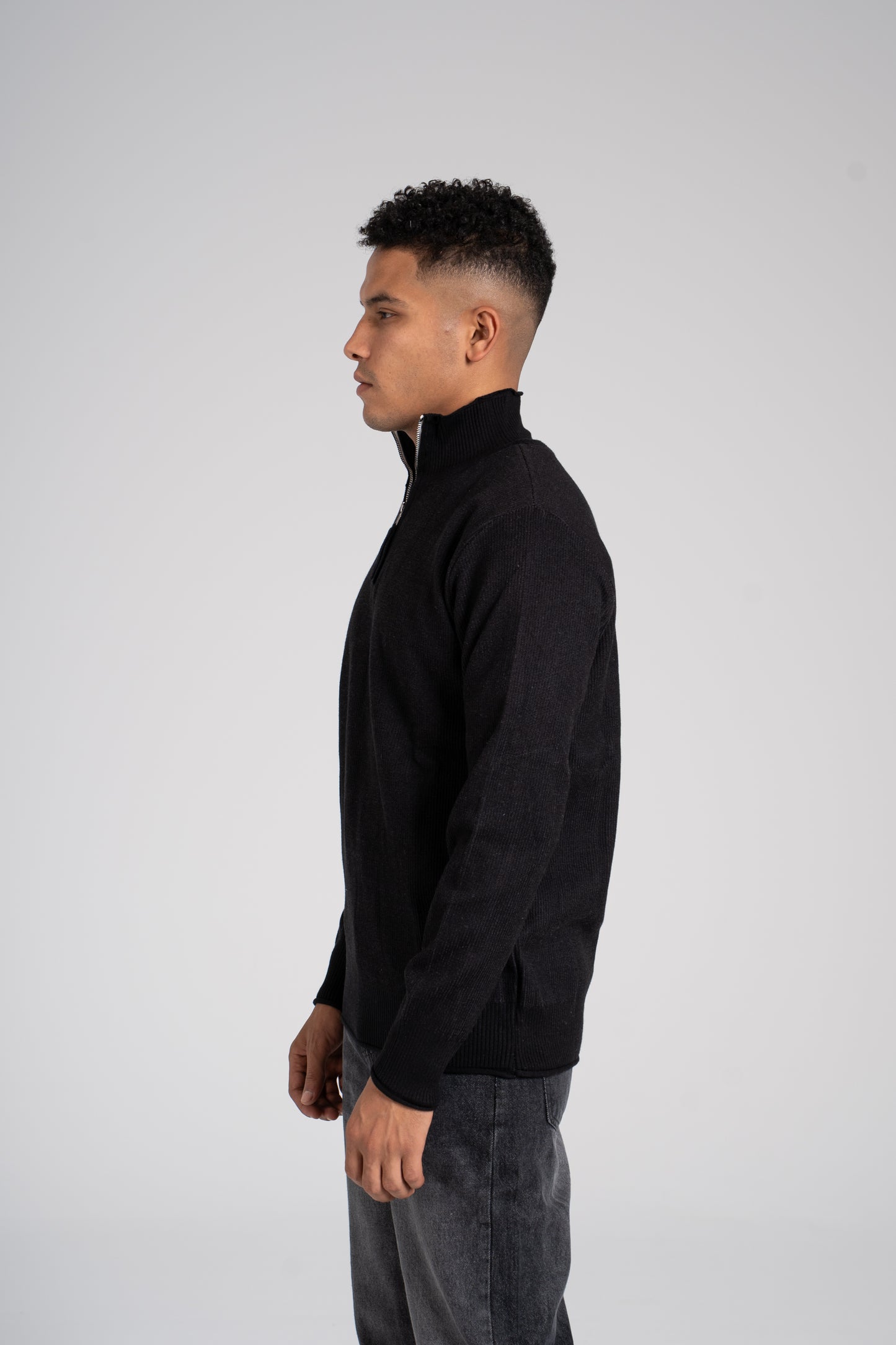 Ribbed Half Zipper Pullover - بلوفر مضلع بنصف سحاب