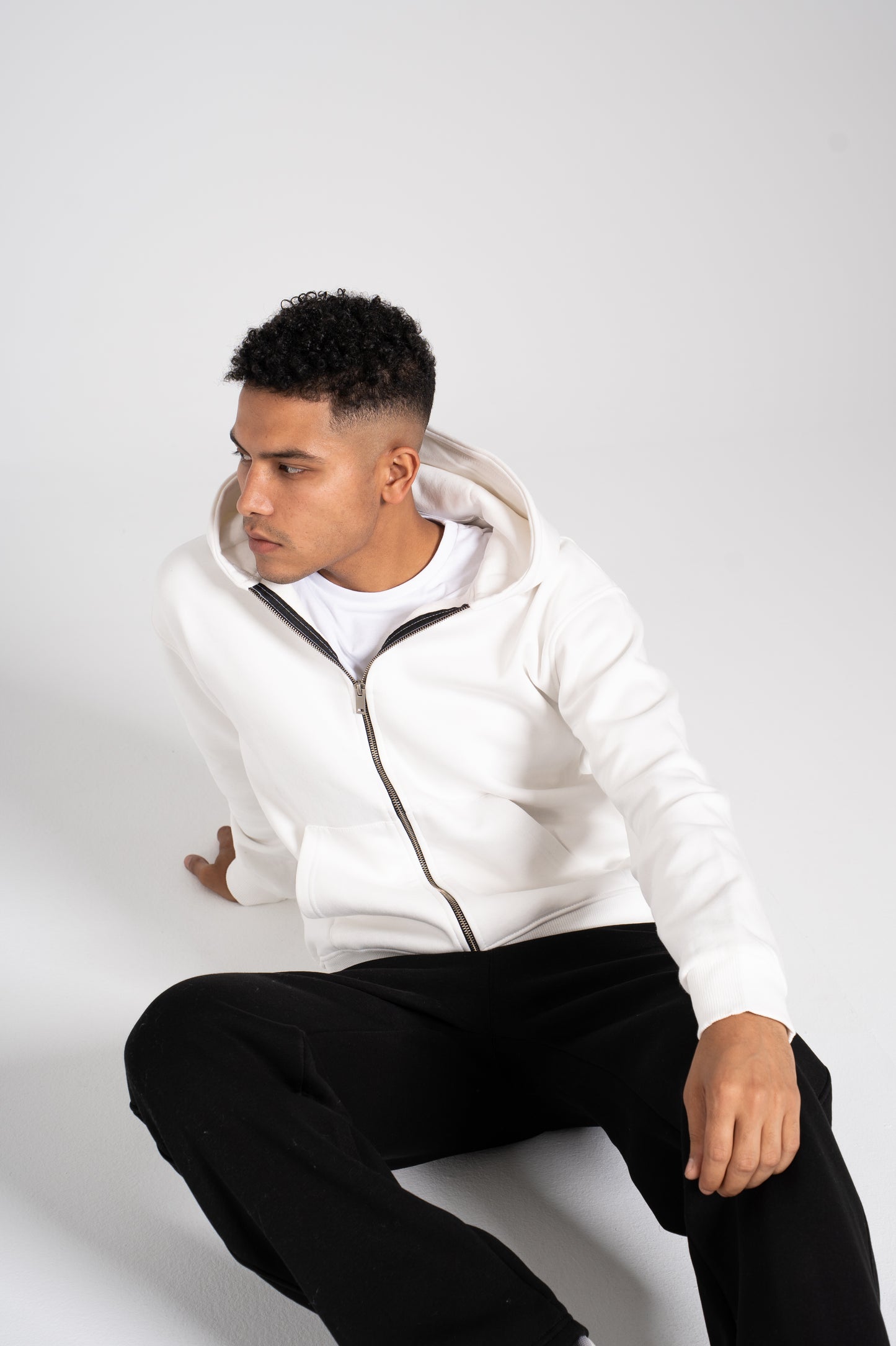 Zipper Melton Hoodie - هودي ميلتون بسحاب