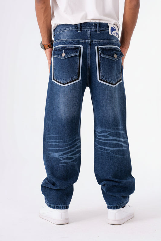 WHITE POCKET DARK BLUE BAGGY
