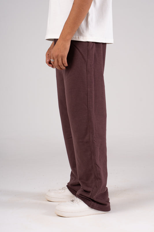 Straight Leg Sweatpants - سويت بانت برجل مستقيمة ( طول السنة )