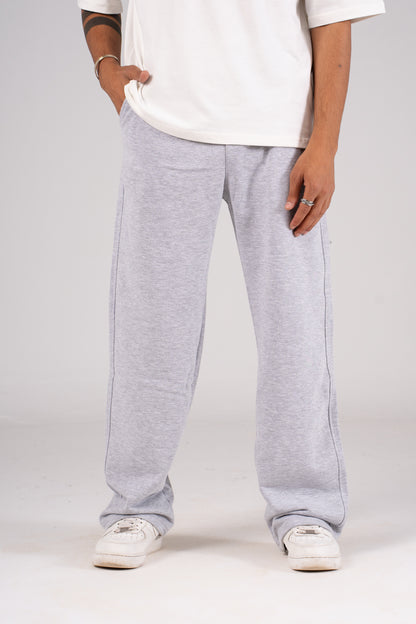 Straight Leg Sweatpants - سويت بانت برجل مستقيمة ( طول السنة )