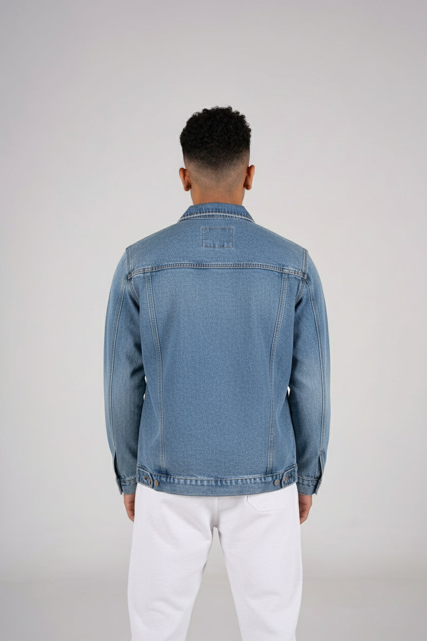 Front Pocket Denim Jacket - جاكيت جينز بجيوب أمامية