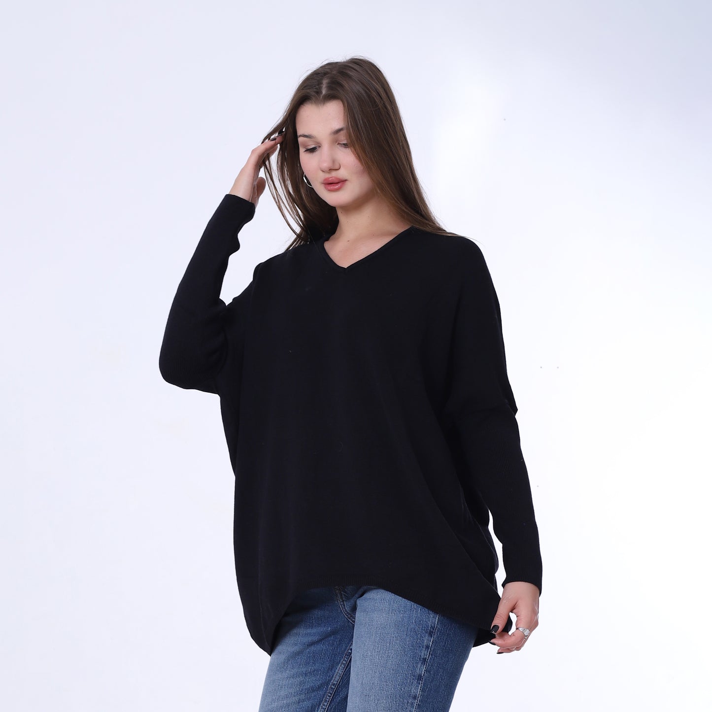 Black Back Strass Tie Oversized Pullover