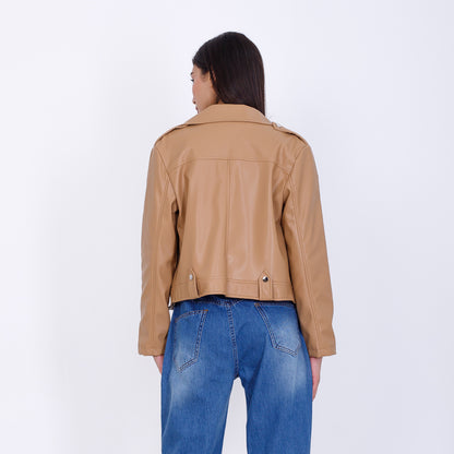 سترة جلدية كاجوال من كافش؟