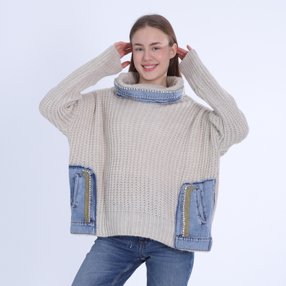 Beige Trico Pullover with Denim Pockets