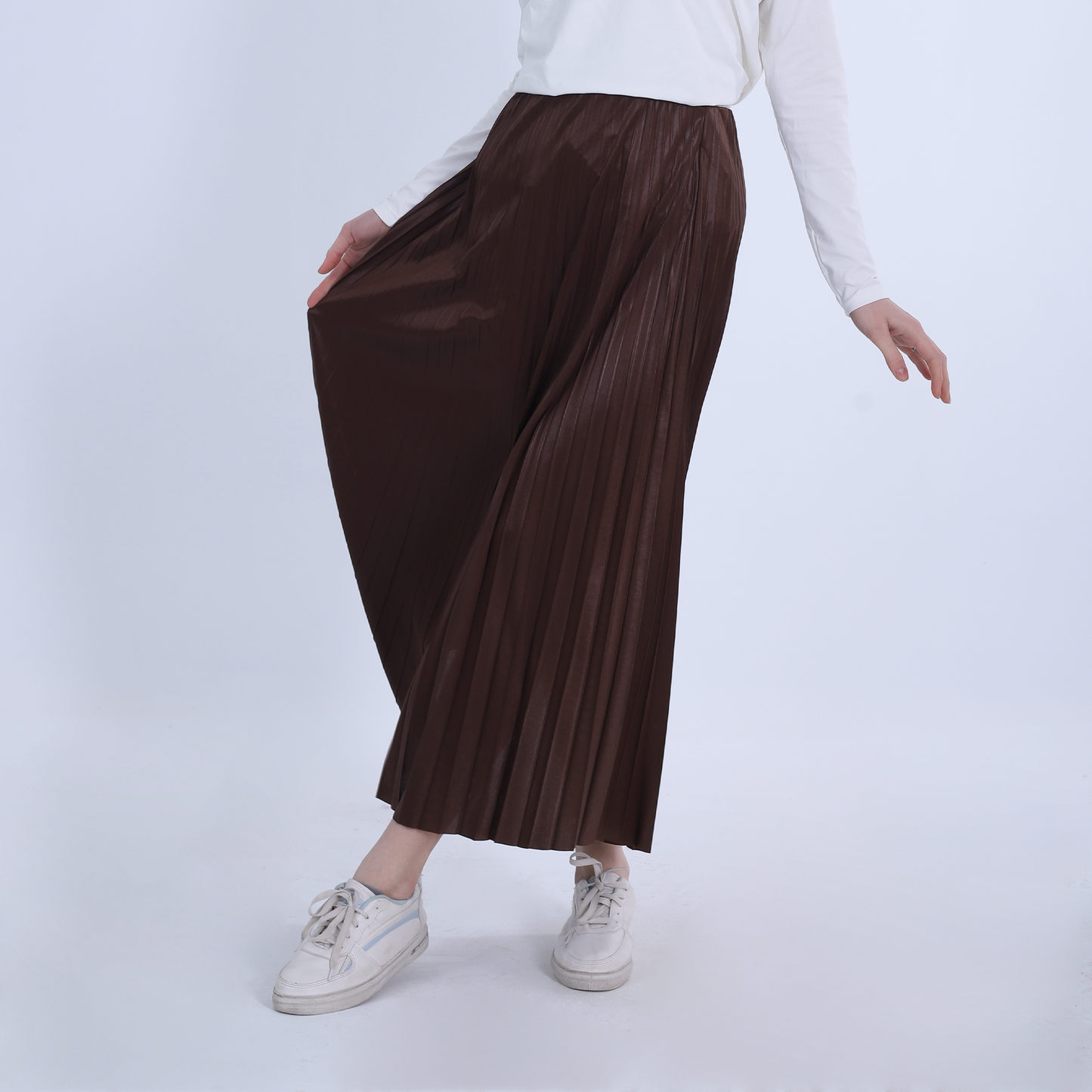 Brown Long Pleated Leather Skirt