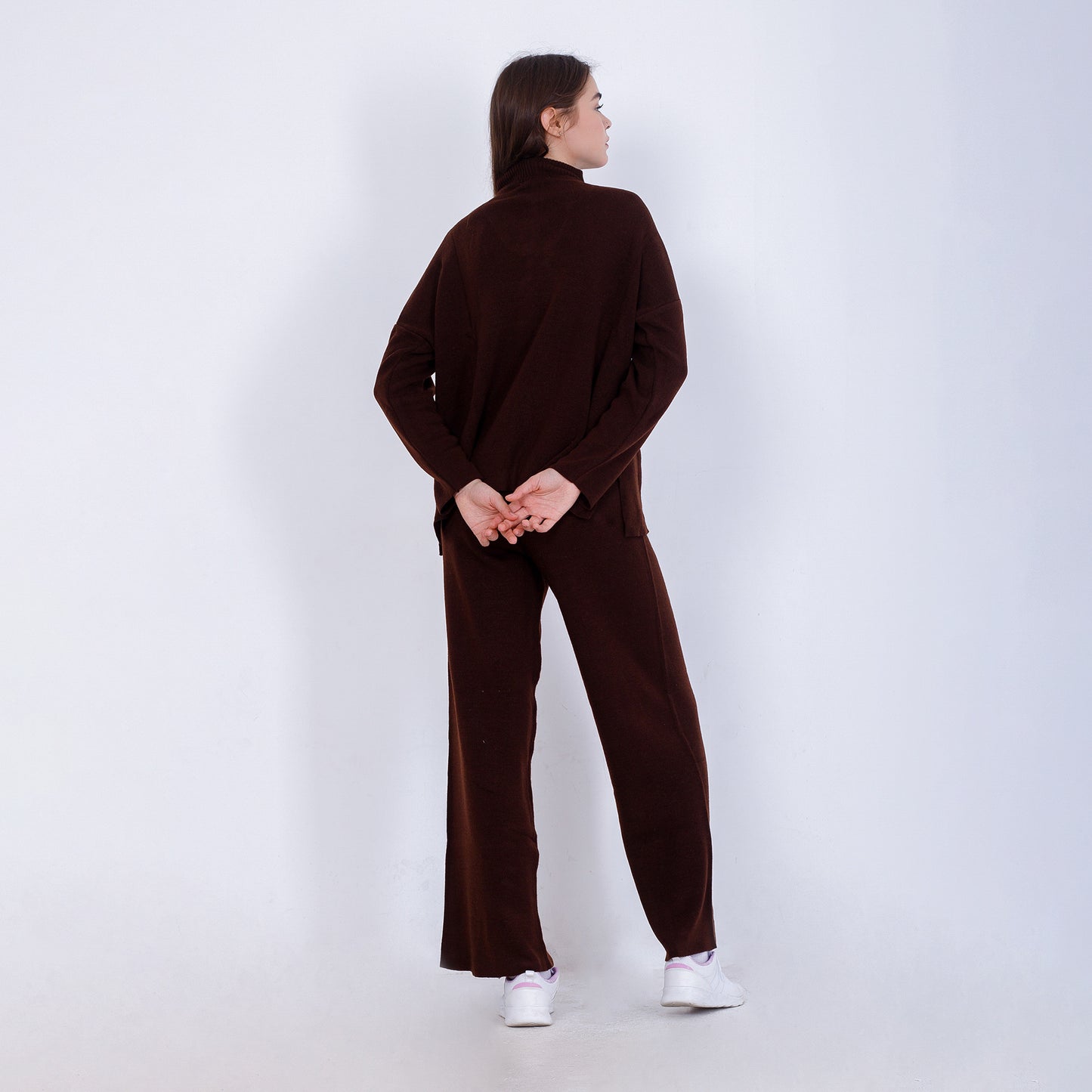 Brown Knitted Set of Zip Neck Sweater & Pants