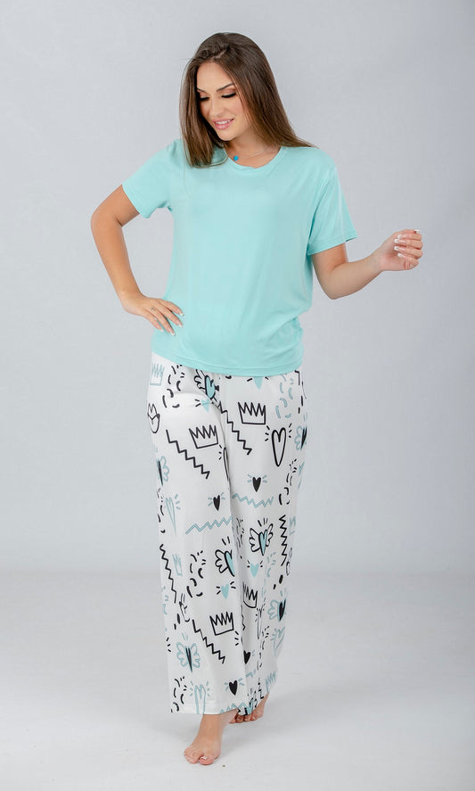 طقم بيجامة من توب سادة وبنطال مطبوع بلون النعناع