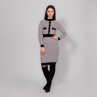 فستان ميدي مطبوع محبوك باللون الأحمر