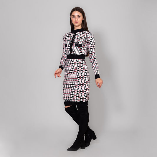 فستان ميدي مطبوع محبوك باللون الأحمر