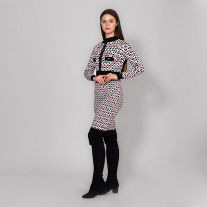 فستان ميدي مطبوع محبوك باللون الأحمر