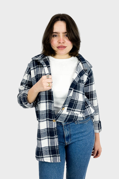 قميص كاروهات صوف كحلي