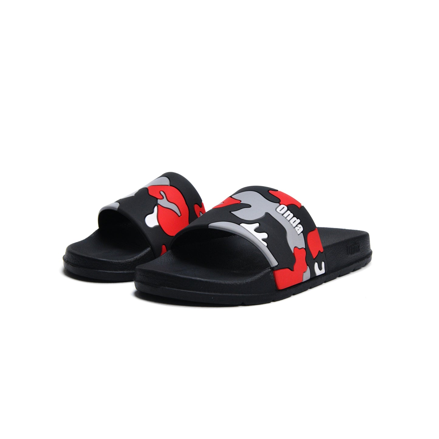 شبشب ديزني مريح باللون الأسود للأولاد