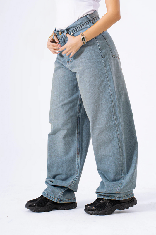 Light Blue Baggy Jeans