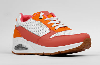 سنيكرز ثلاثي الألوان برباط