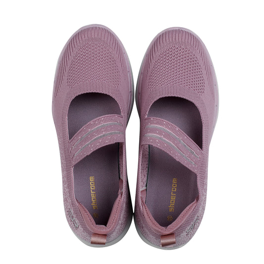 Shoeroom Durable Sole Slip-on Sneakers