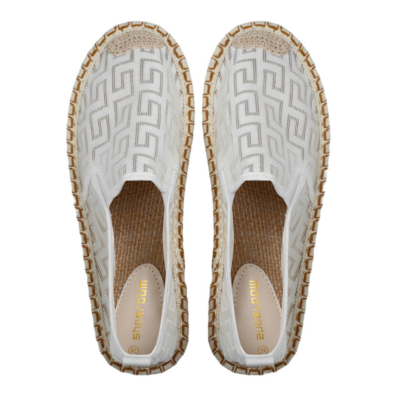 Self-Patterned Ballerina Shoes