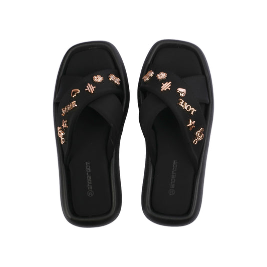 Cross Slipper Decorated with Metal Detail