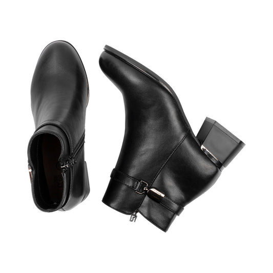 حذاء نصفي بسحاب جانبي