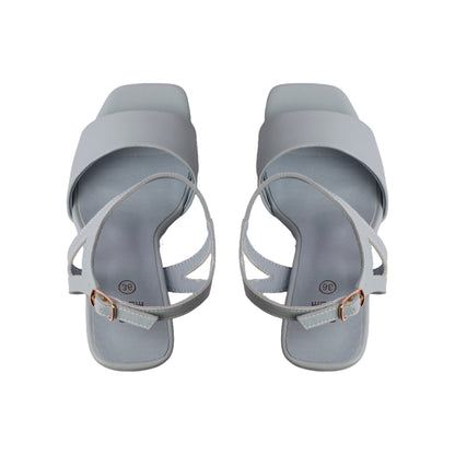 صندل بكعب عالي مع إبزيم عند الكاحل