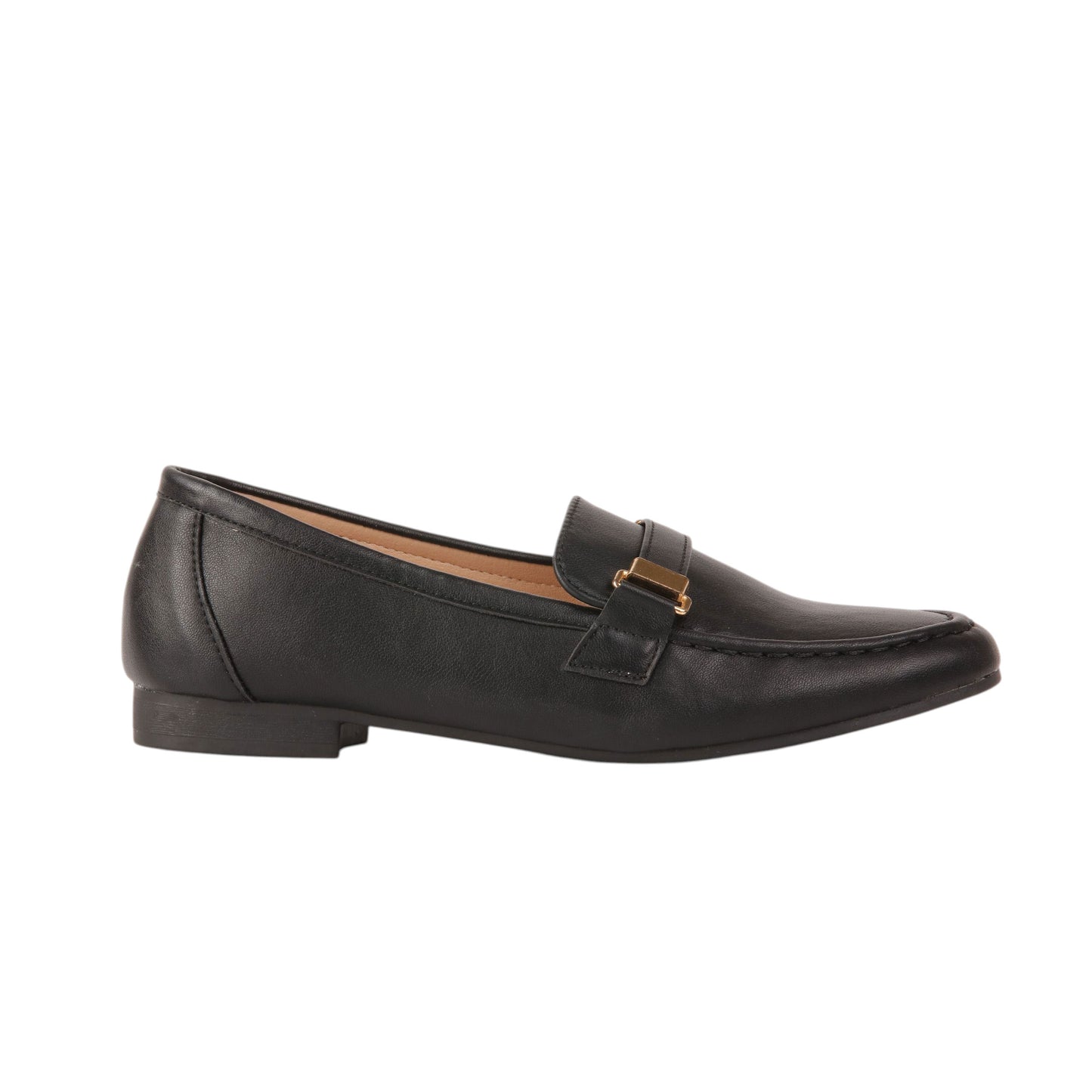 Elegant Loafer with Simple Detailing