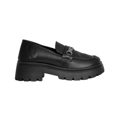 Upper Buckle Leather Loafer