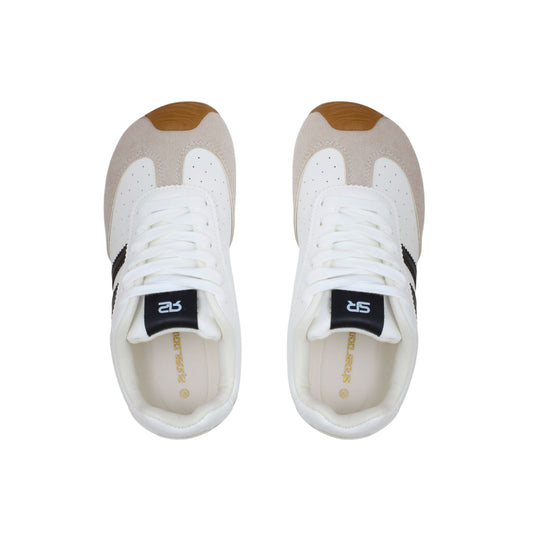 Flexible Flat Sneakers