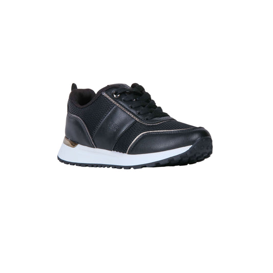 Lightweight Flat Sneakers