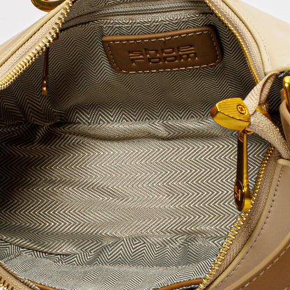 حقيبة كتف جلدية ناعمة مع حزام