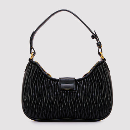 حقيبة كتف جلدية مموجة بمقبض