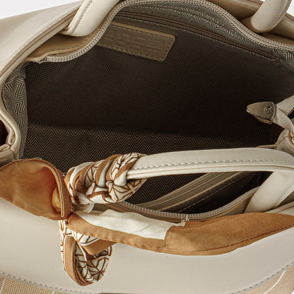 حقيبة يد بإغلاق مغناطيسي مع وشاح