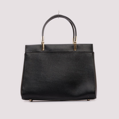 حقيبة يد كلاسيكية مزينة بالترتر الأمامي