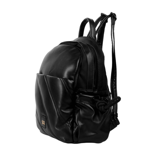 حقيبة ظهر جلدية صلبة