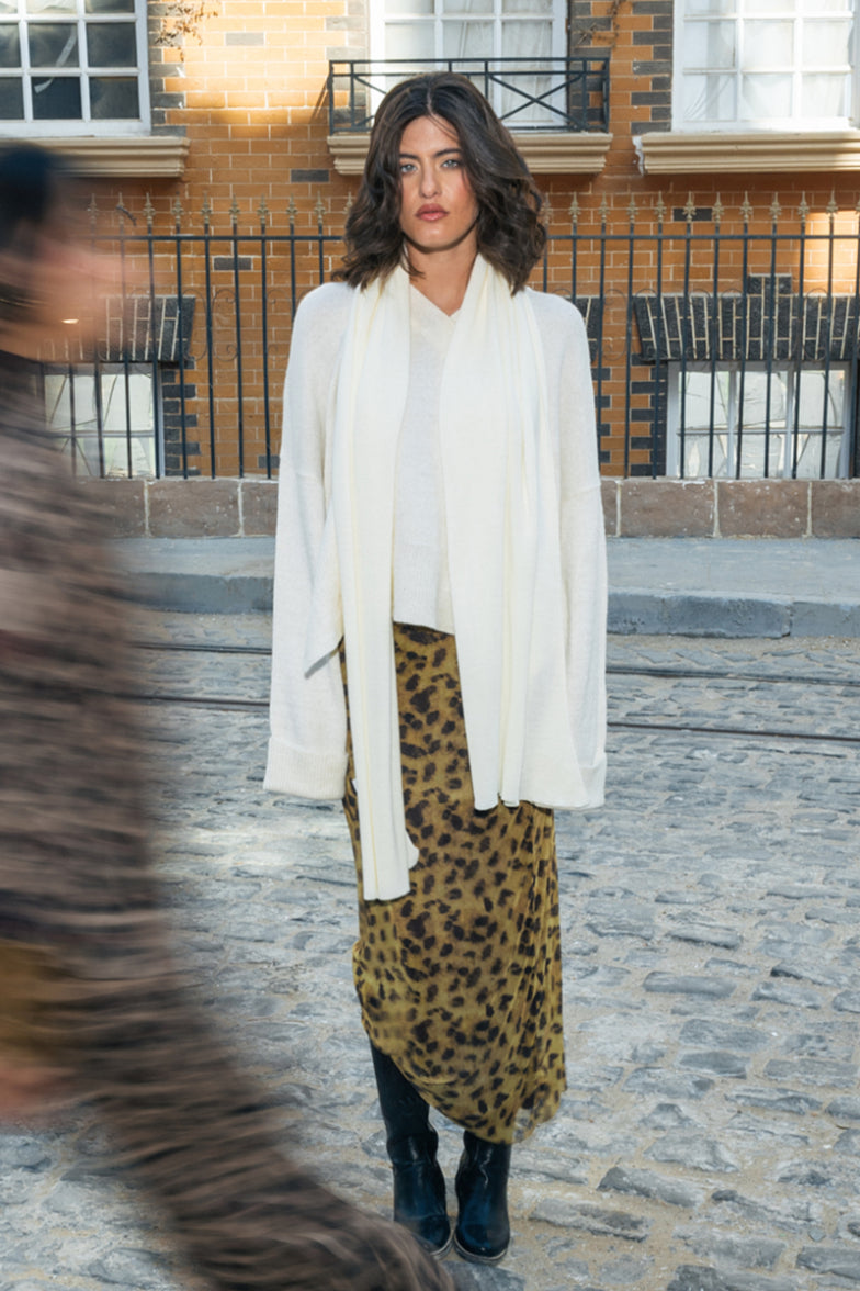 Soft Ribbed Knitted Scarf