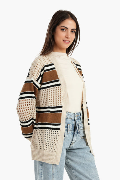 كارديجان محبوك ومثقب