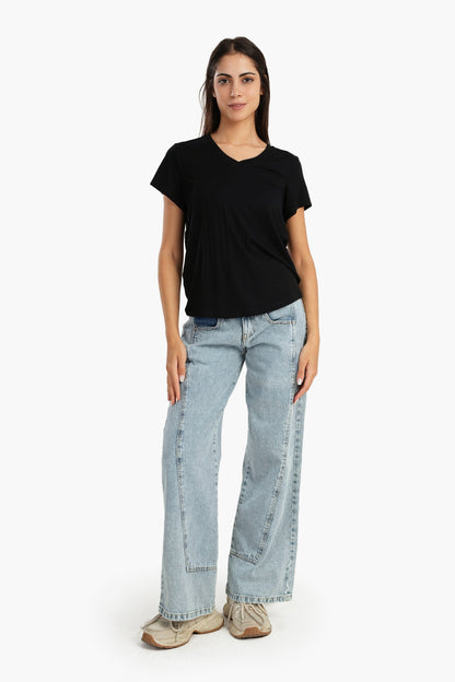 تي شيرت فيسكوز برقبة على شكل حرف V