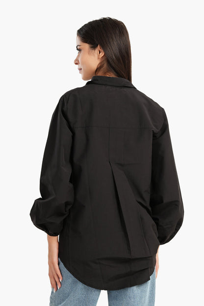 قميص بوبلين مع أكمام مرنة