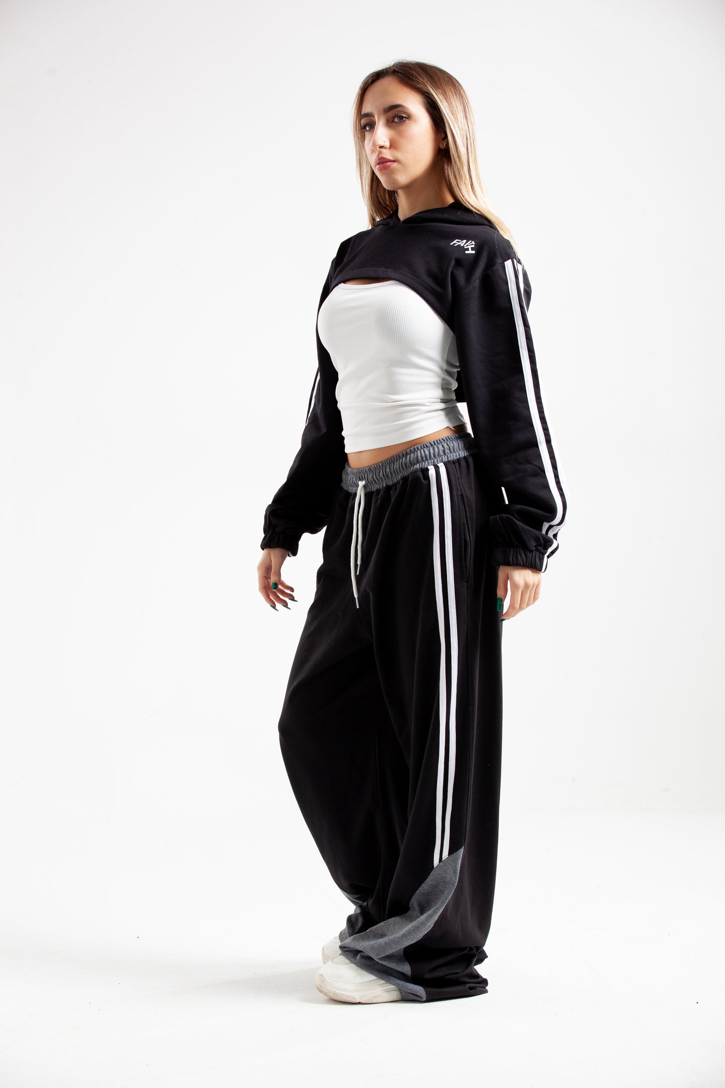 Black Set of Crop Hoodie with Top & Sweatpants