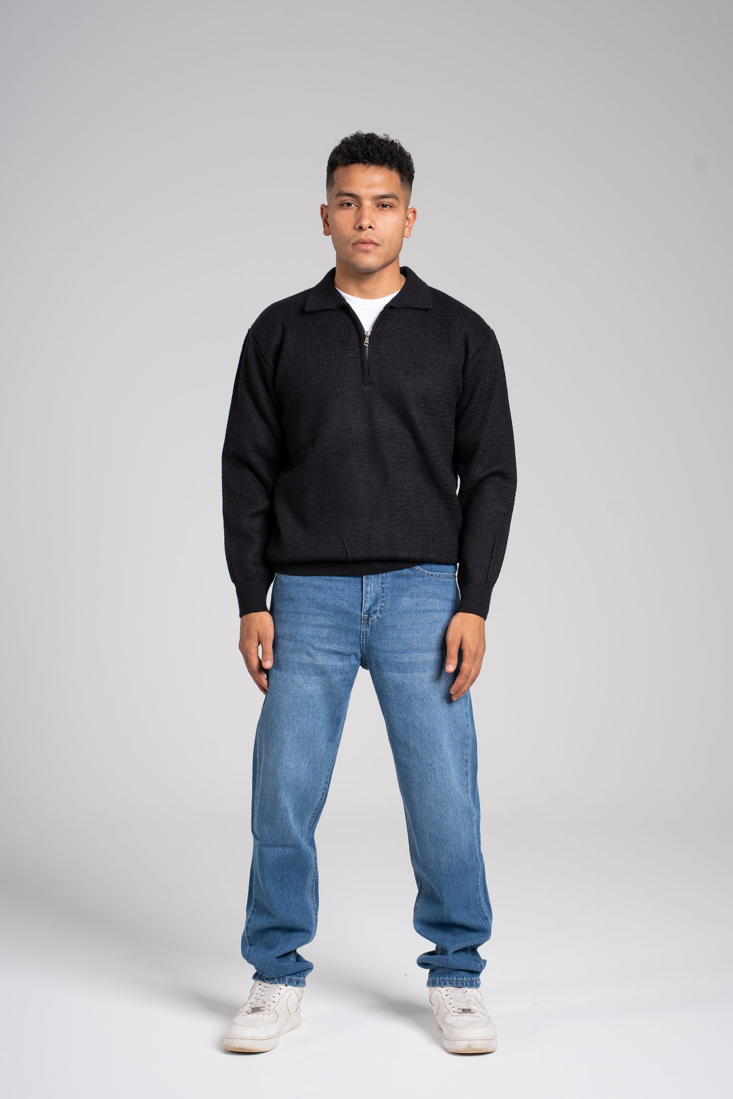 Zigzag Pattern Half Zipper Pullover - بلوفر بنصف سحاب بنمط متعرج