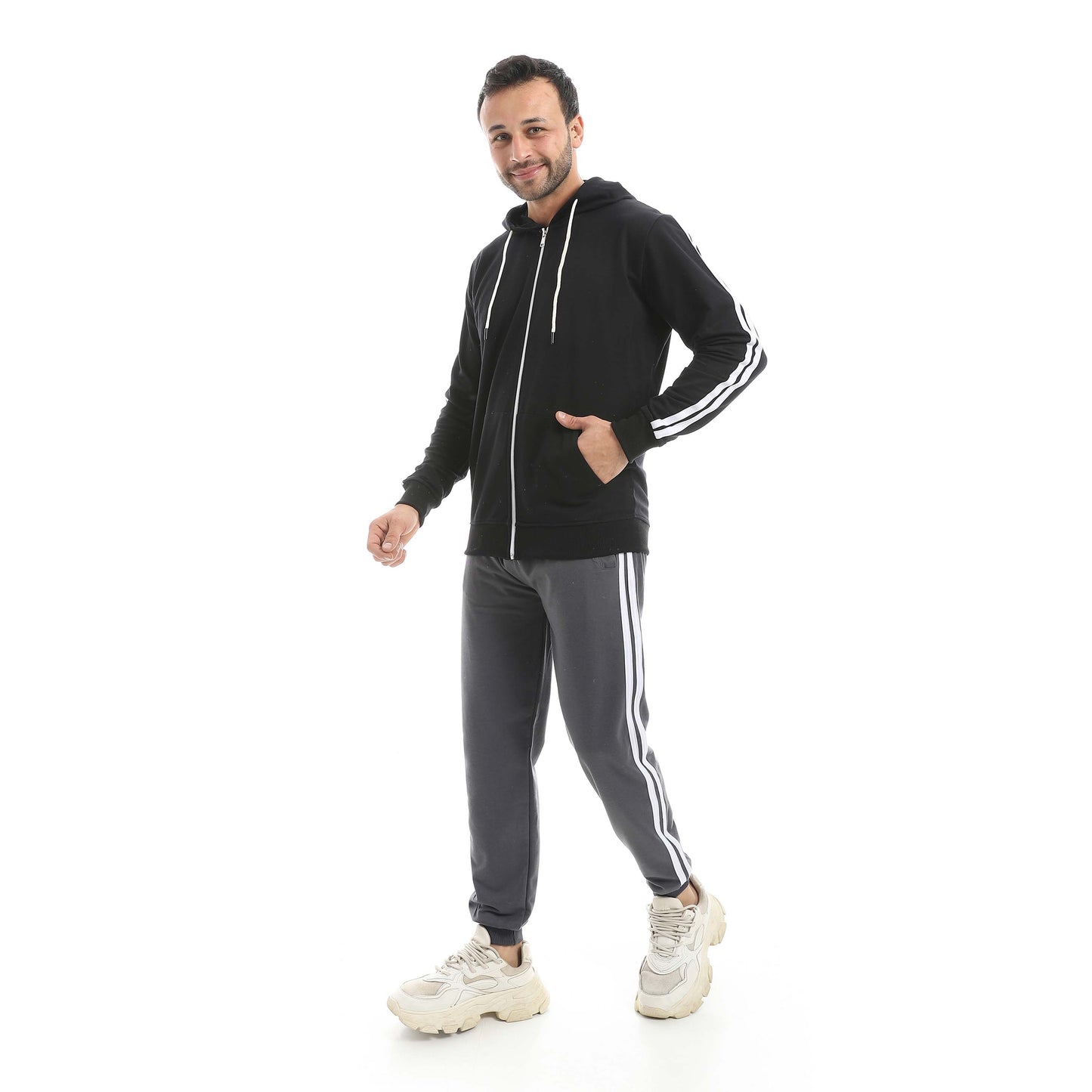 Set Of Zipper Hoodie  And Pants Clipper