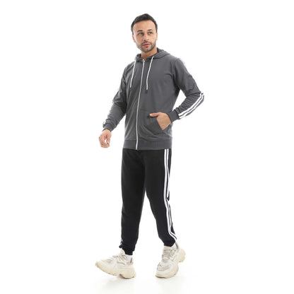 Set Of Zipper Hoodie  And Pants Clipper