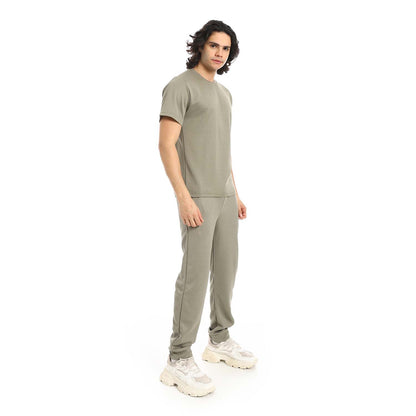 Textured Fabric T-Shirt & Pants Set