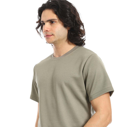 Textured Fabric T-Shirt & Pants Set