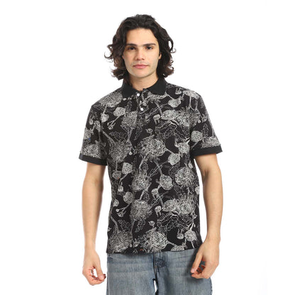 Black Printed Regular Fit Polo Shirt - تي شيرت بولو مطبوع بقصة عادية
