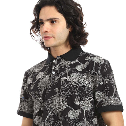 Black Printed Regular Fit Polo Shirt - تي شيرت بولو مطبوع بقصة عادية