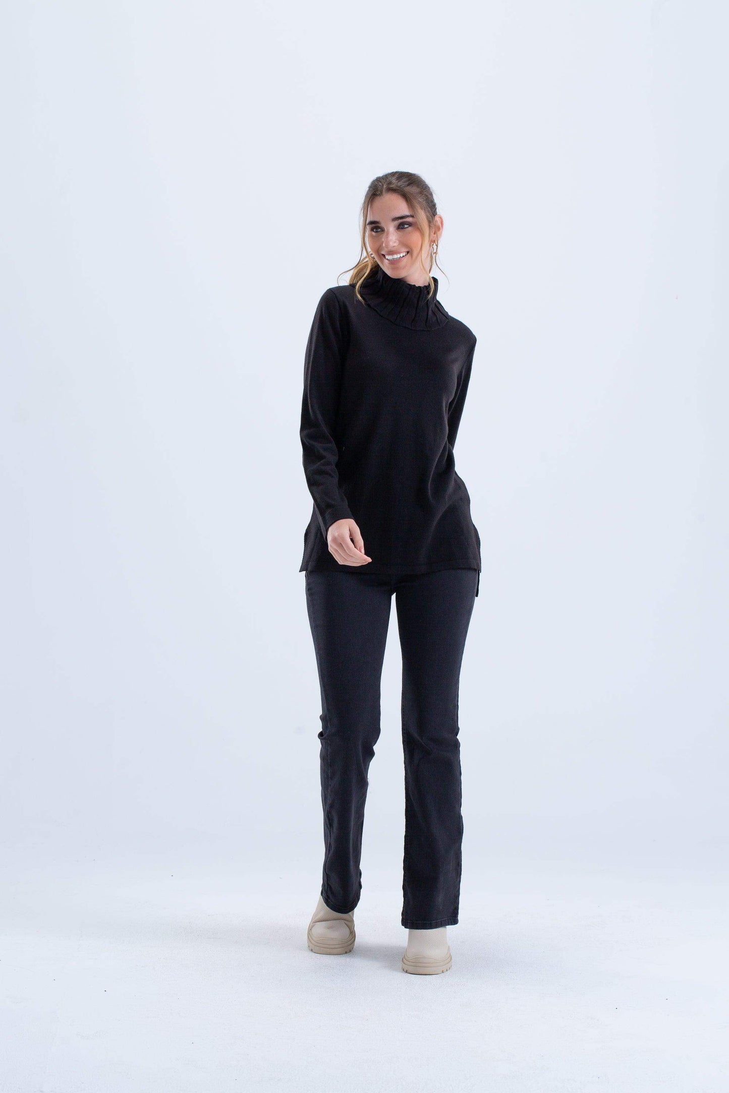 Carina Asymmetrical Black Pullover