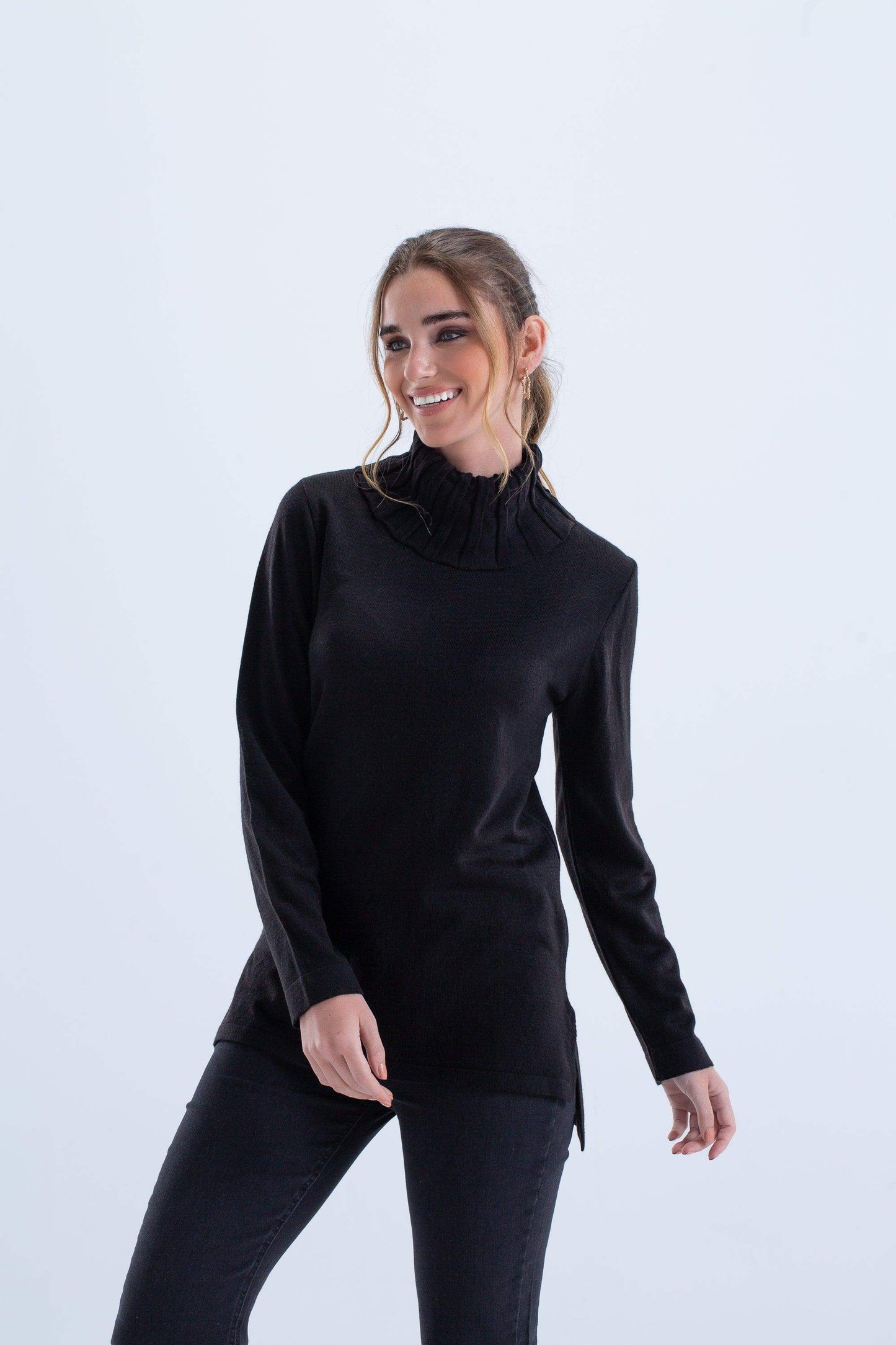 Carina Asymmetrical Black Pullover